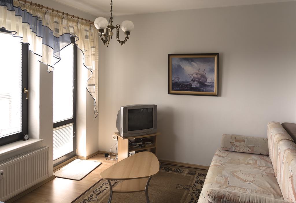Paernu Karusselli Beach Apartment Dış mekan fotoğraf